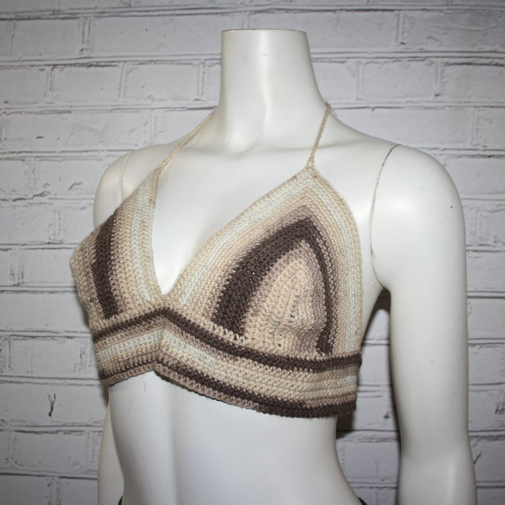 🌞🧶 Handmade Crochet Festival Crop · M/L · Tan & Cream - Picture 2 of 5